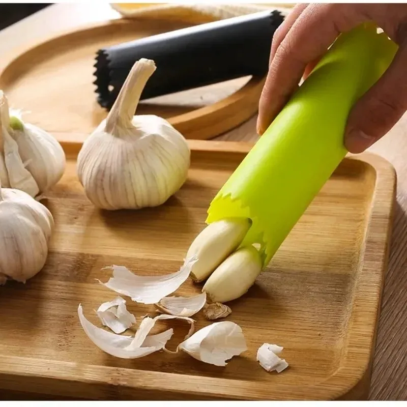 Kitchen Gadgets Garlic - ที่ปอกกระเทียมแบบหลอด ที่ปอกกระเทียมซิลิโคน ปอกกระเทียมง่าย ใช้งานง่าย อุปกรณ์ครัวที่มีประโยชน์ ปลอดสารพิษ