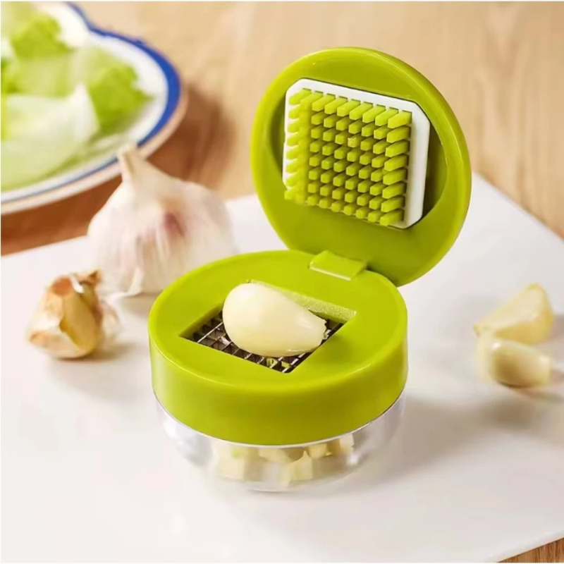 Kitchen Gadgets Garlic - เครื่องบดกระเทียมแบบมือหมุน พร้อมกล่องเก็บ ที่หั่น ซอย บด ผักและผลไม้